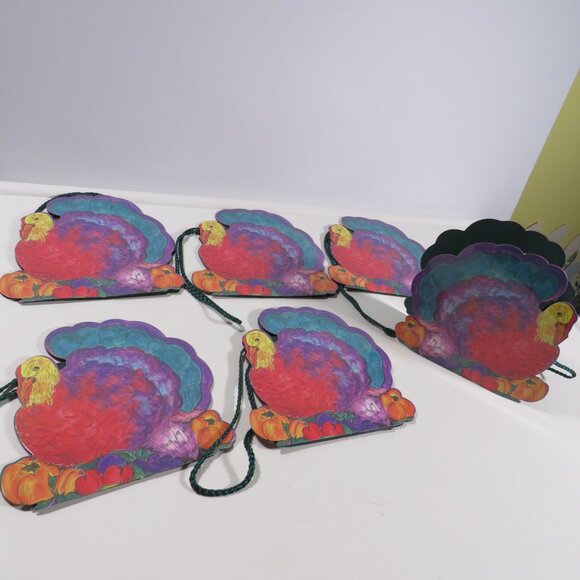 Thanksgiving Vintage Centerpiece & Small Gift Bags/Decor - Picture 9 of 13